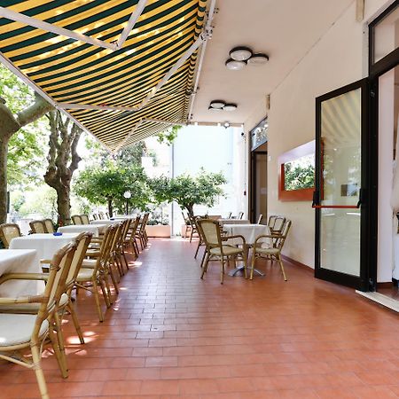 Hotel Avana Mare Rimini Extérieur photo