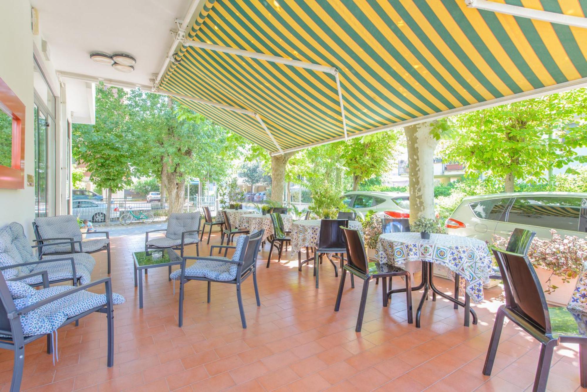 Hotel Avana Mare Rimini Extérieur photo